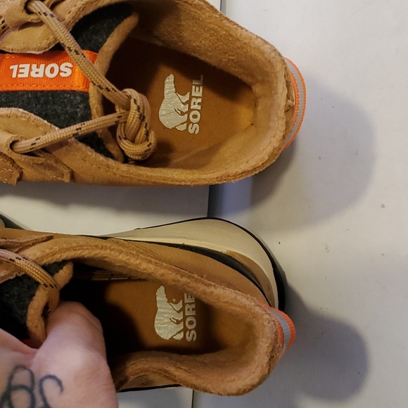 Sorel Women's Winter Boots - Tan and Black - Picture 8 of 11